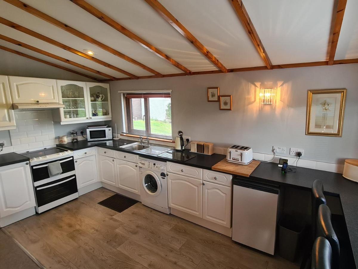 Hawthorn Self Catering Cottages Benderloch Экстерьер фото