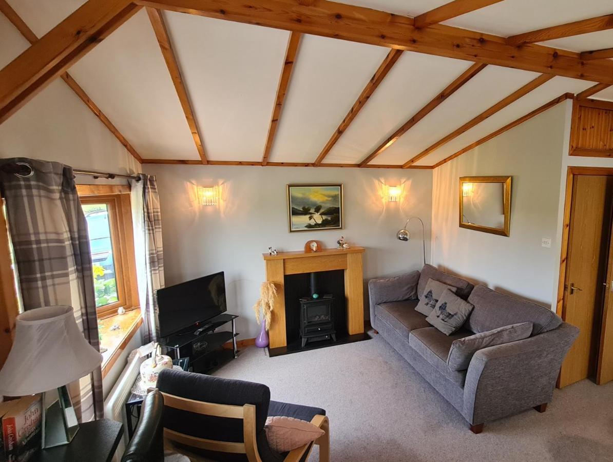 Hawthorn Self Catering Cottages Benderloch Экстерьер фото